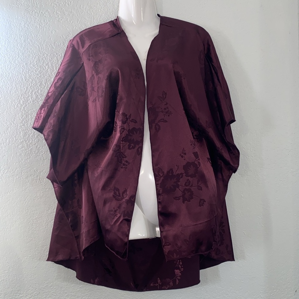 Polly & Esther Burgundy Kimono